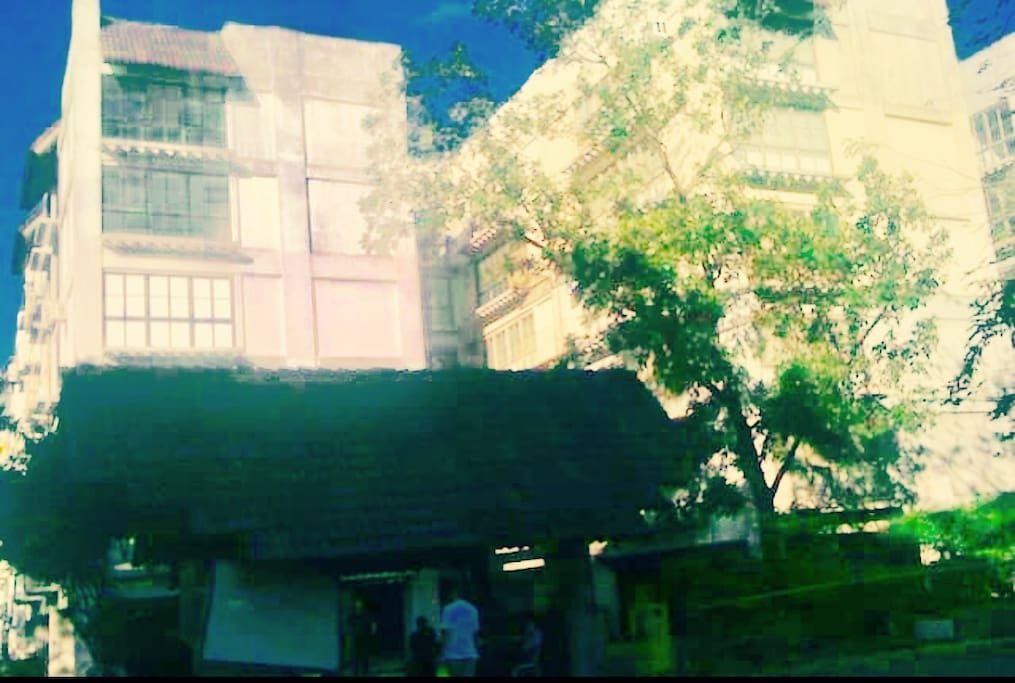 24/7 Security/ reception of the Condo building.