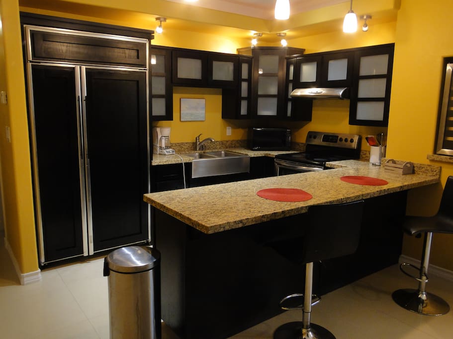 Kitchen Bottom Unit