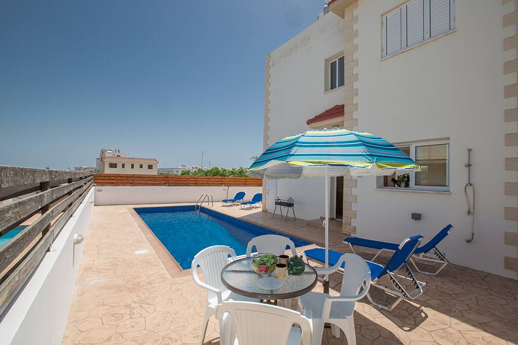 Villa Dione with private pool