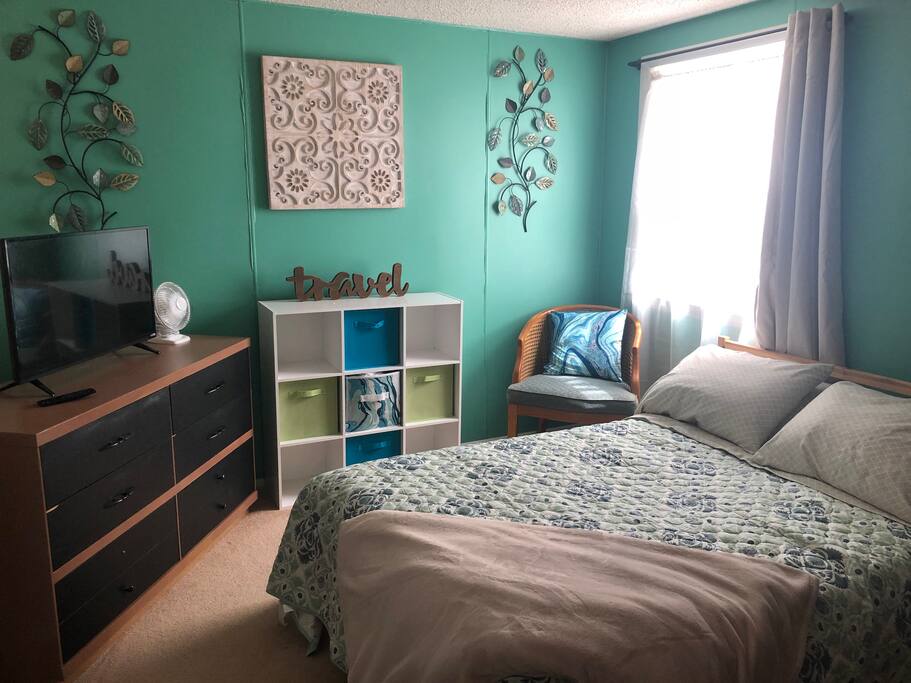 Dresser, TV, Storage