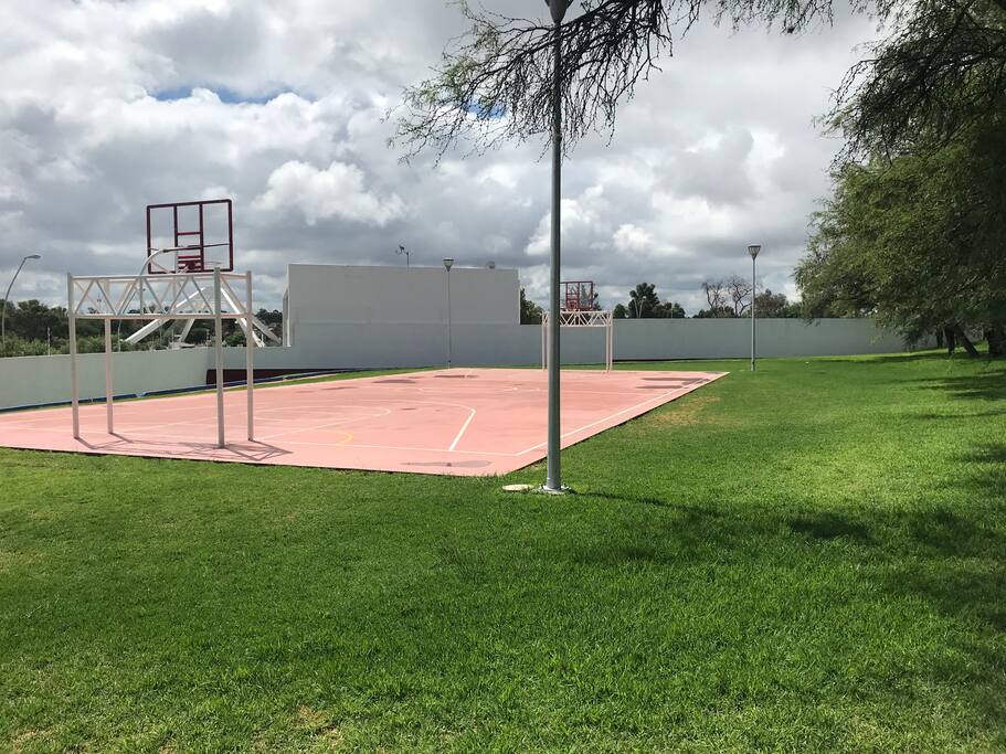 Cancha de básquetbol