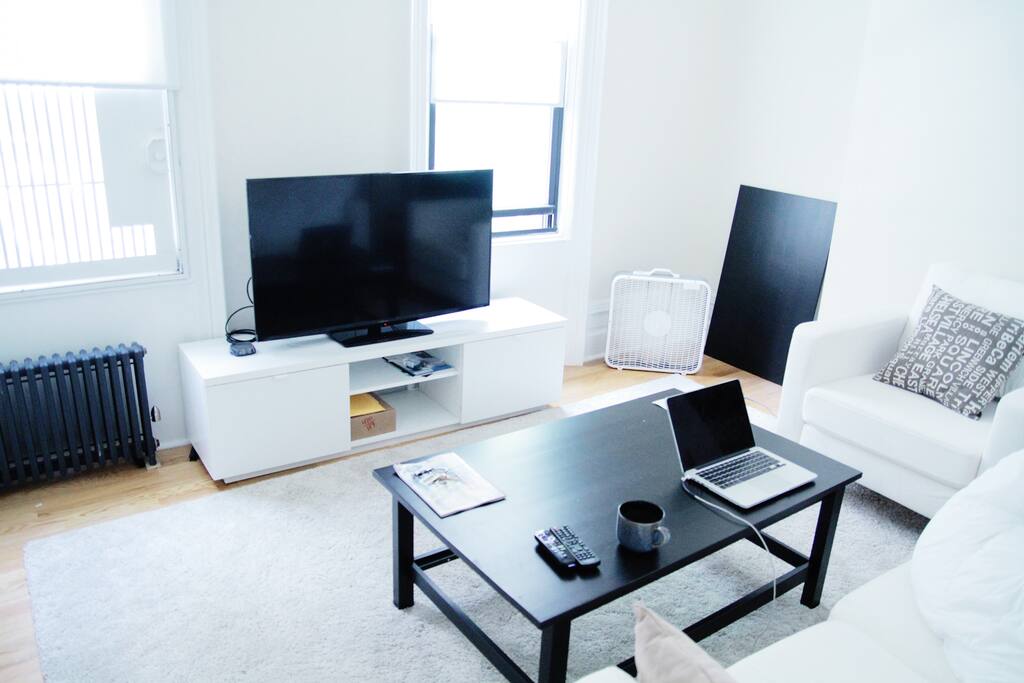 TV with Roku