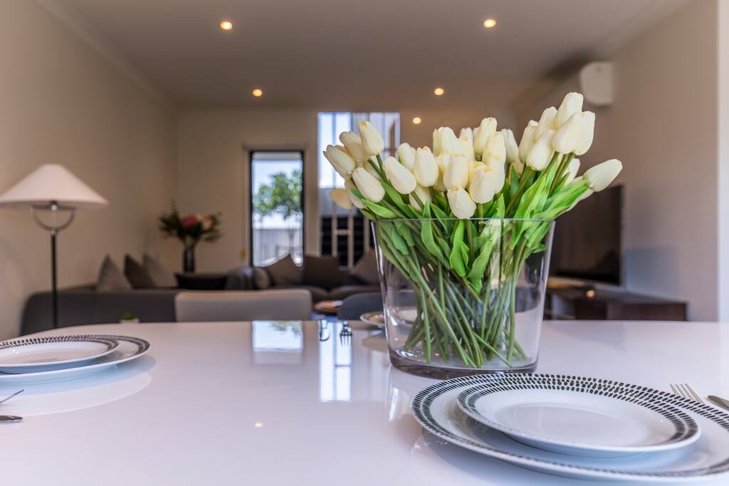 Detailed view of dining table