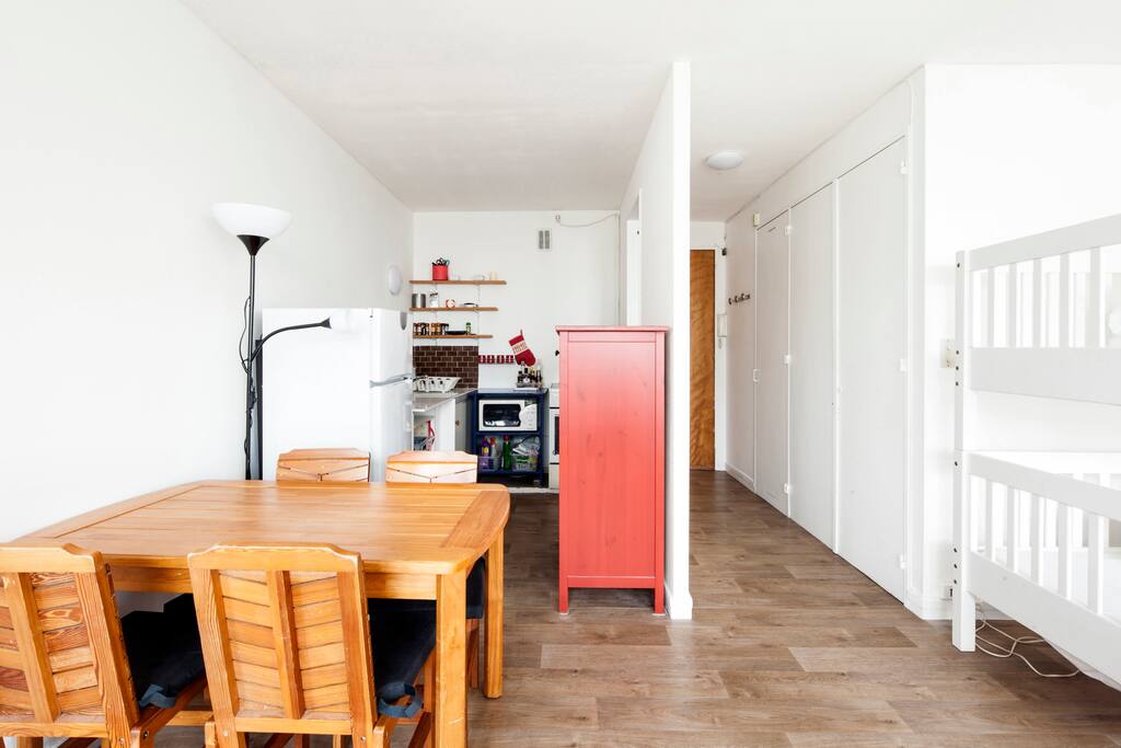 Kitchen area