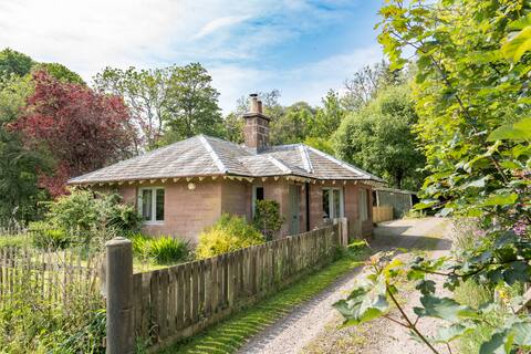 The Gate Lodge at Bamff Ecotourism