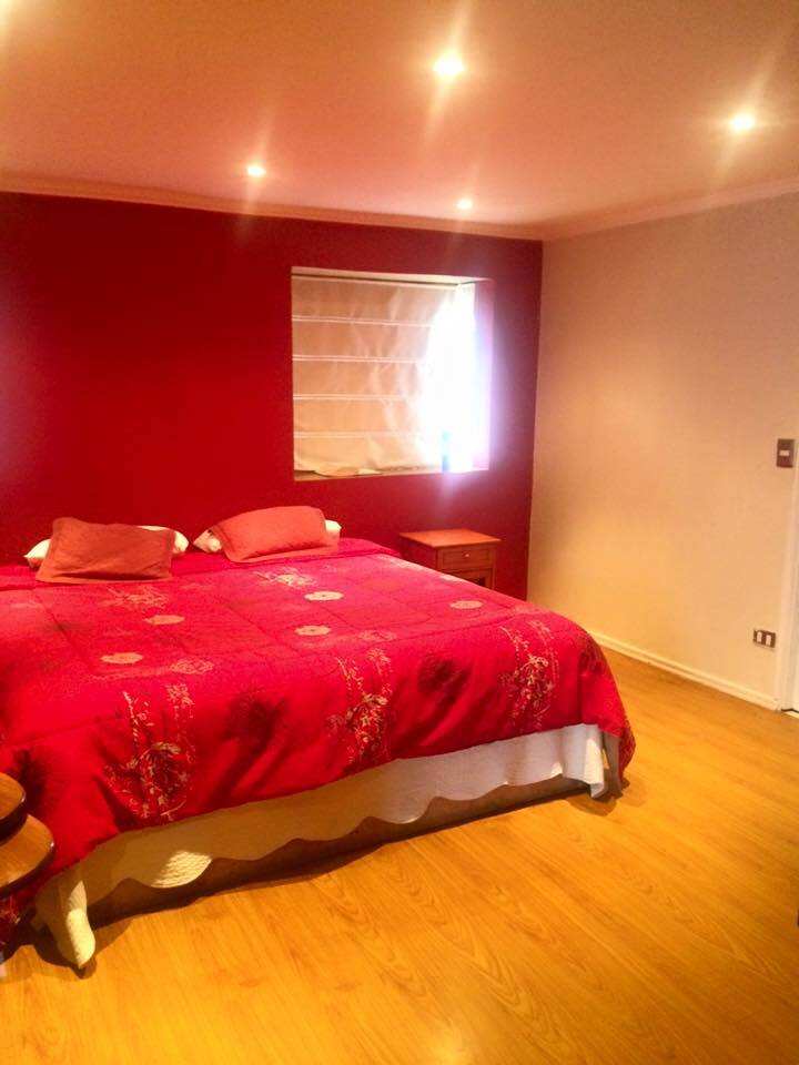 Imazhi 1 i listimit "Ofroj akomodim në dhomë në apartament"