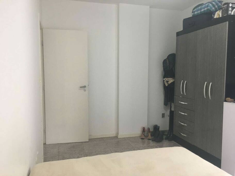 quarto casal