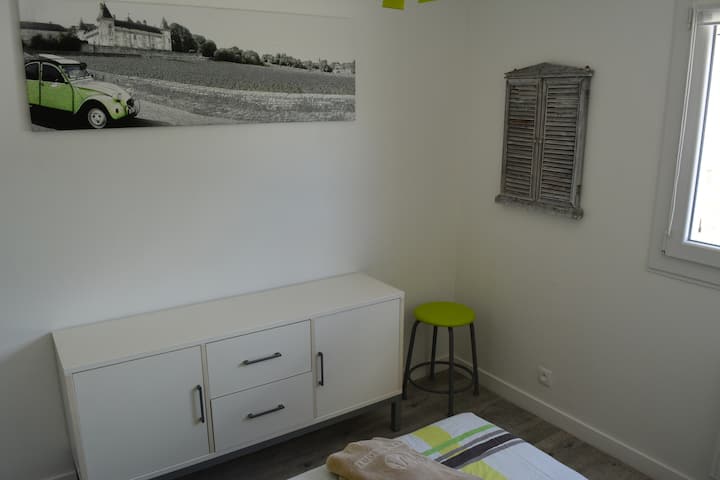 Chambre 1  : un lit double