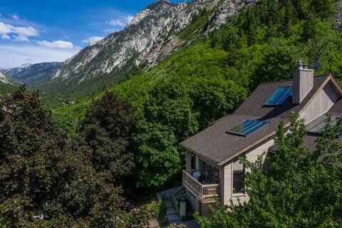 Mtn. Home-Sauna, Pool Table - Ski/Hike/Bike/Climb