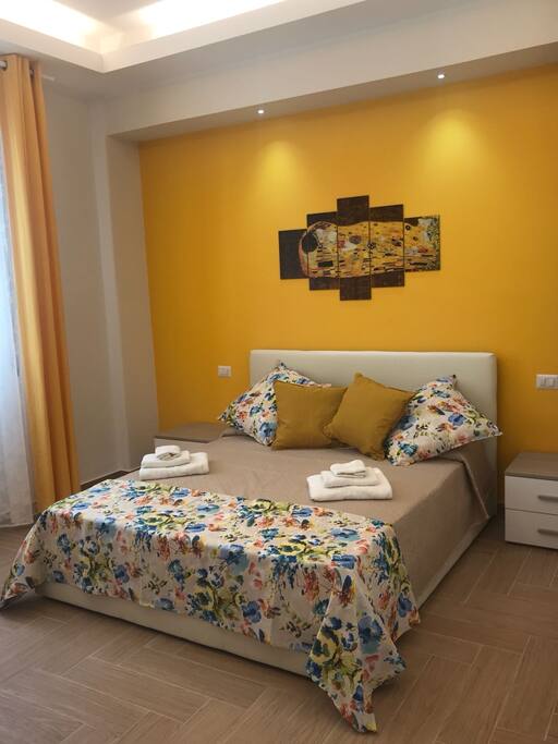 Yellow room