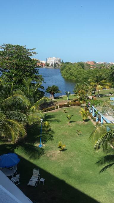 VISTA PANORÁMICA DEL LAGO