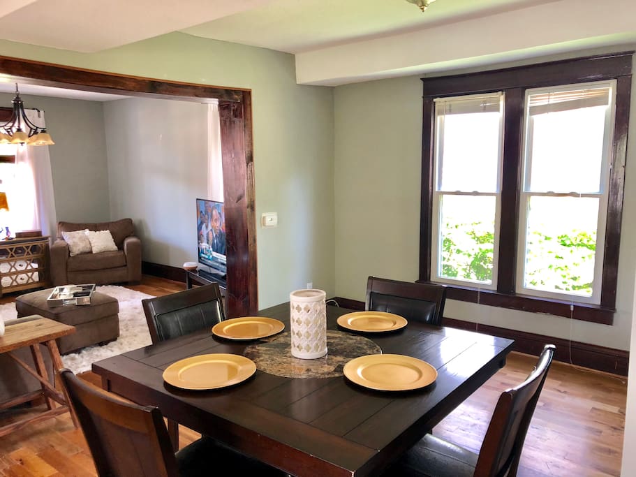 Dining room for 4