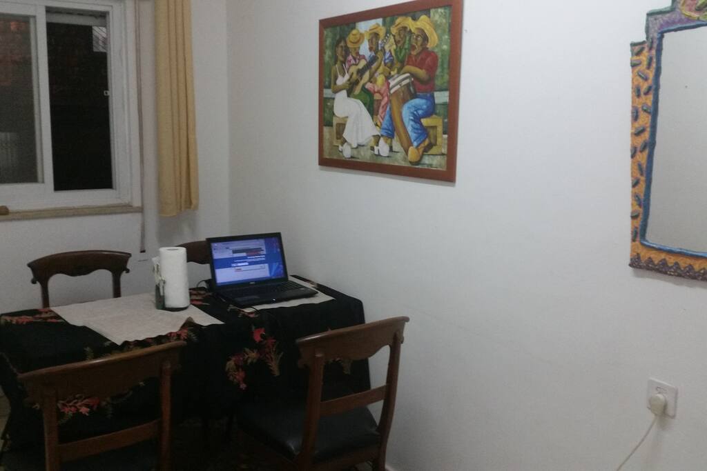 dining room/ desk
