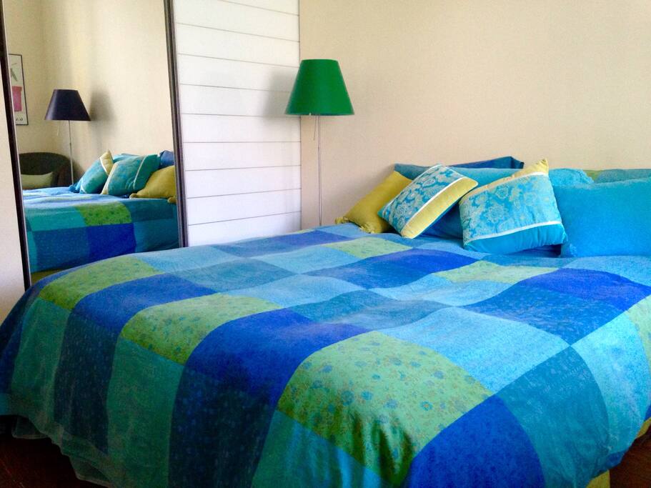 Chambre lumineuse et au calme