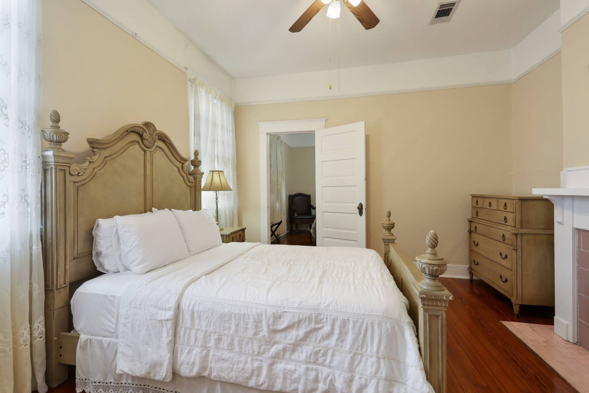 Sunny Historic 2br Magazine Street House — Foto 4