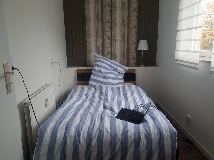 Bedroom- small double bed.