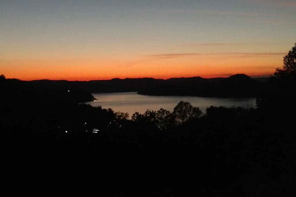 Breathtaking Sunsets! You wont want to leave..