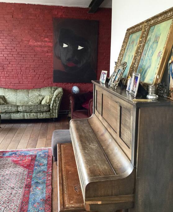 First floor - living room
