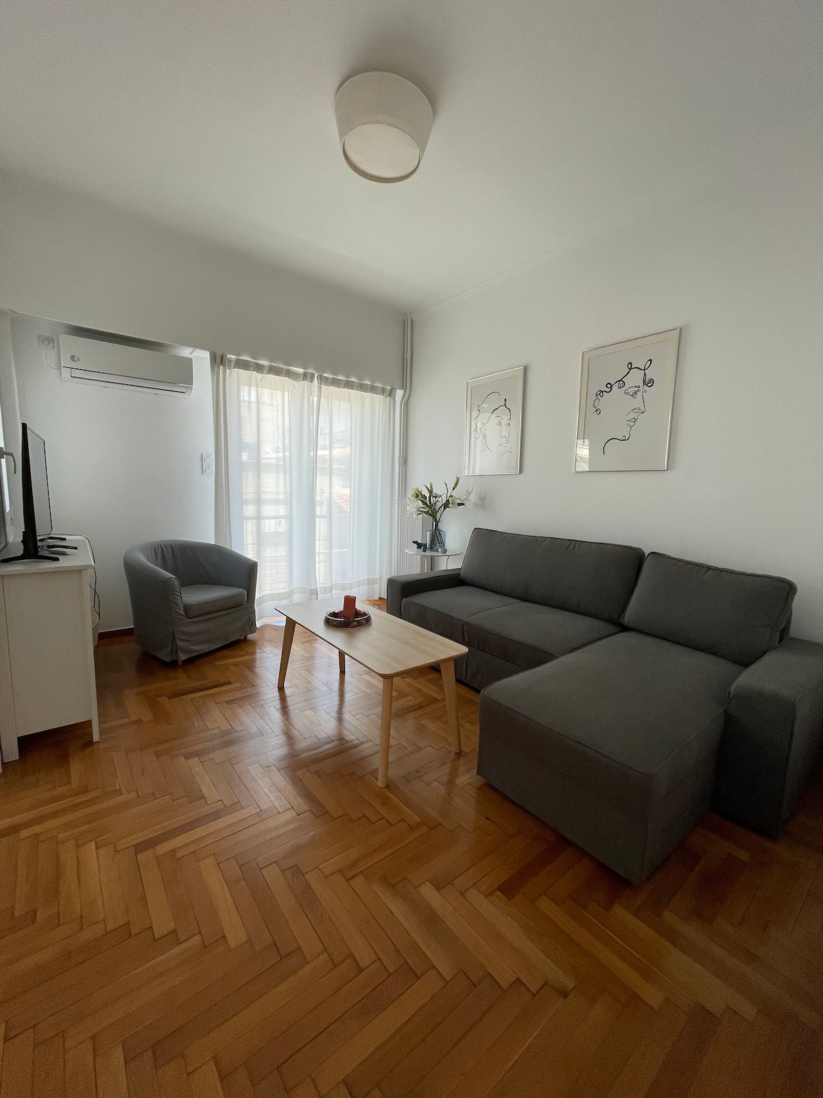 მისაღები ოთახი