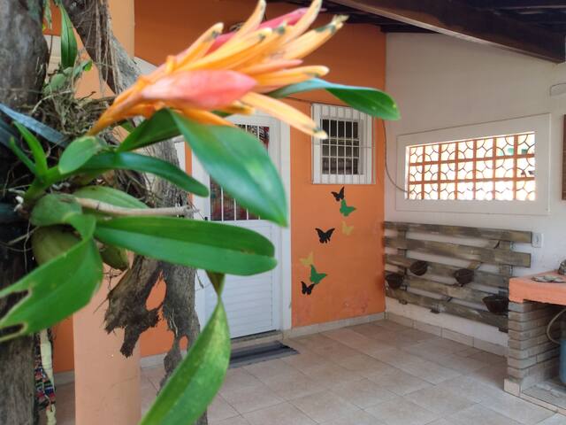 Aconchego (a 850m da praia do Perequê Açu)🌈