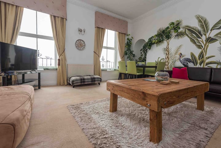 Sea Glass Suite, Outstanding Views, Free Parking - Sunderland