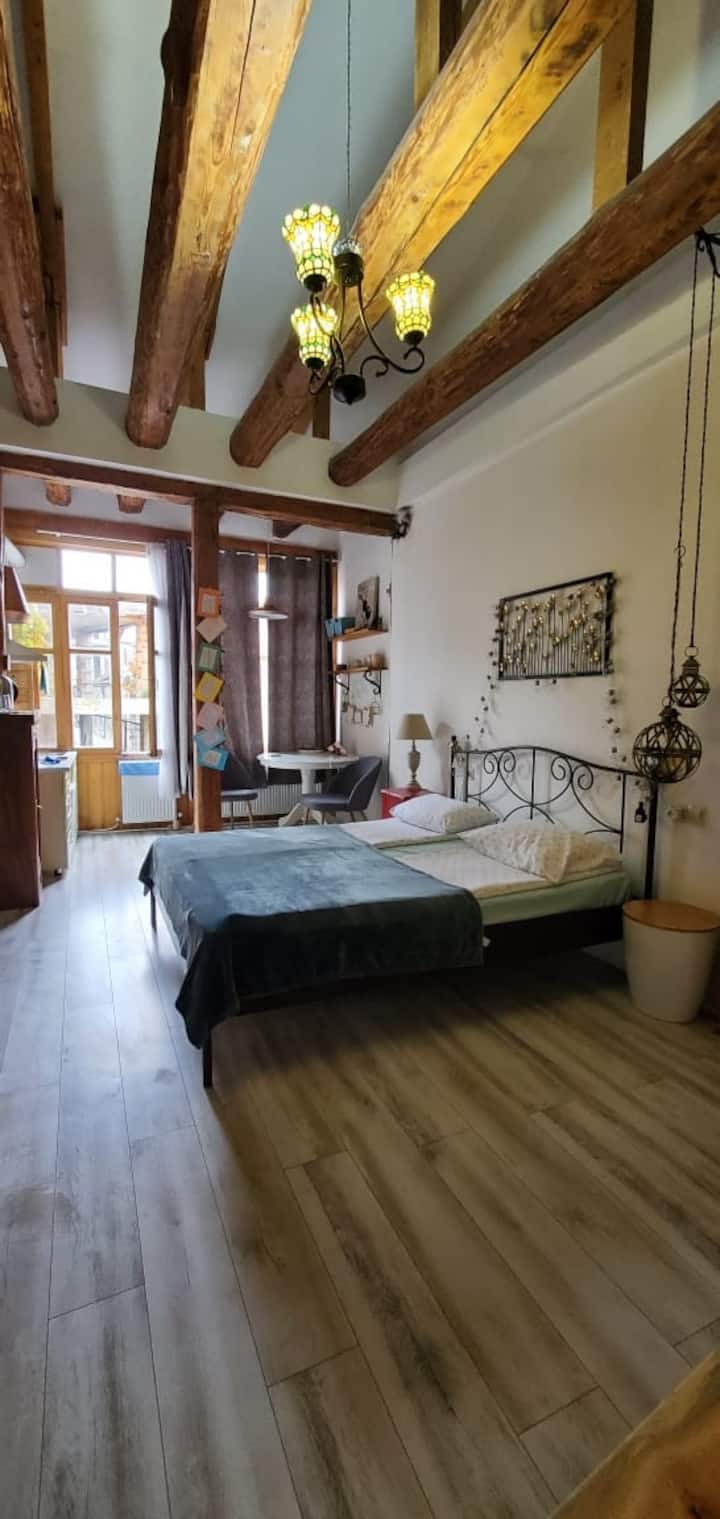 Nest For Guest- City Center - تبلّيسي