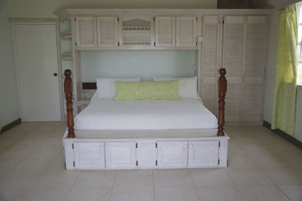 Separate bedroom with king-sized bed