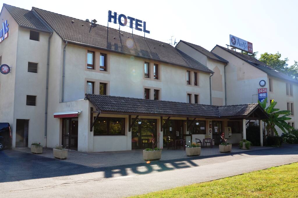 EXTERIEUR HOTEL