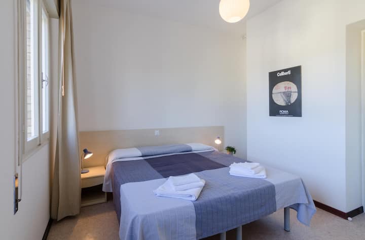 Room North