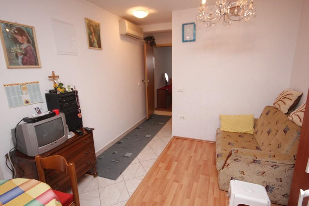 Living room, Surface: 7 m²