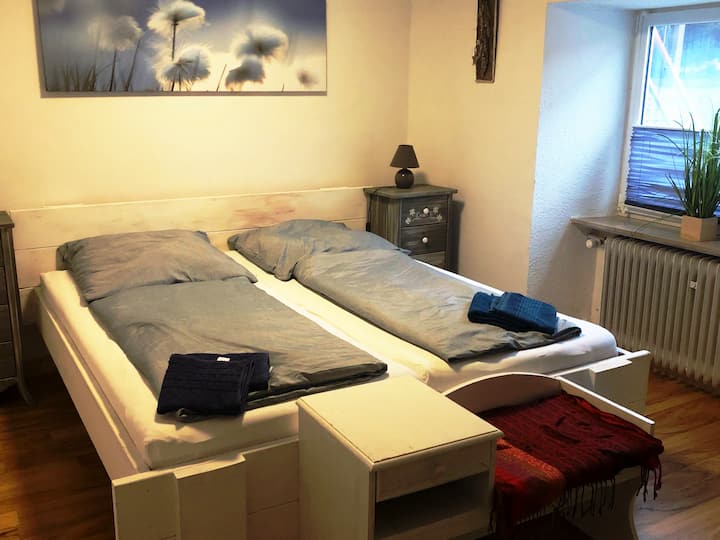 Საძინებელი 1