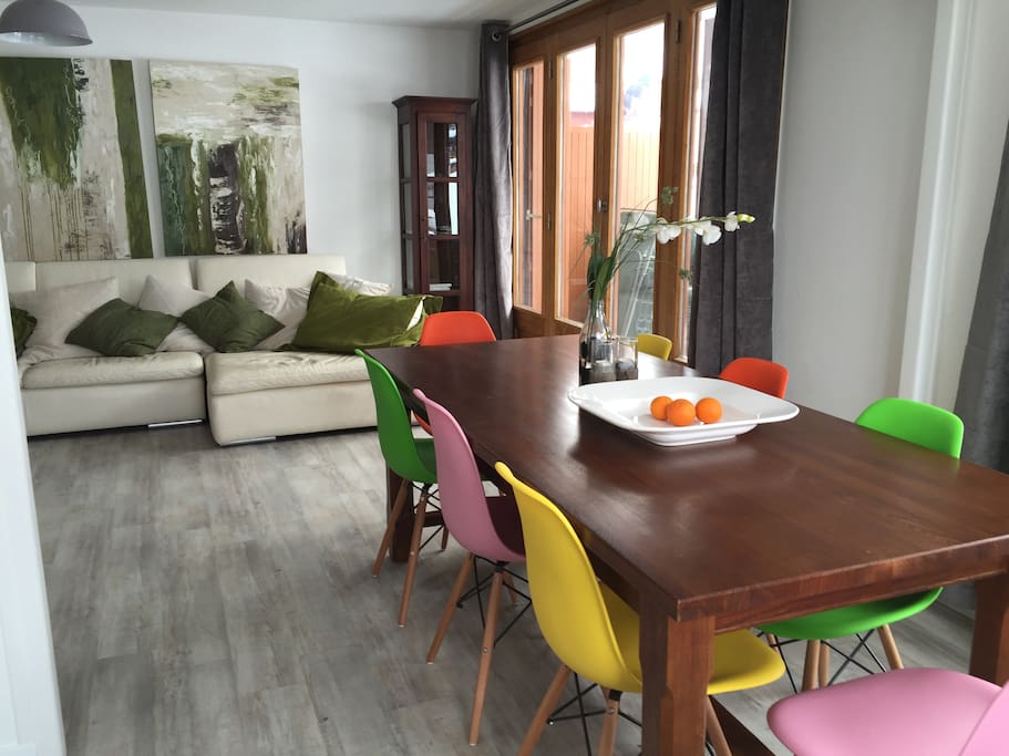 Large diner / lounge