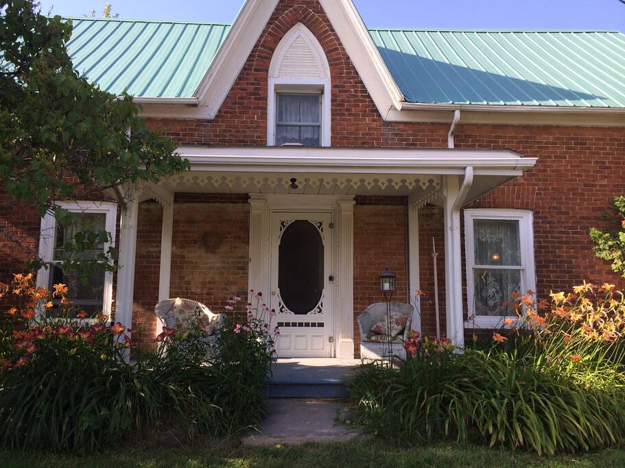 Historic Ontario farmhouse