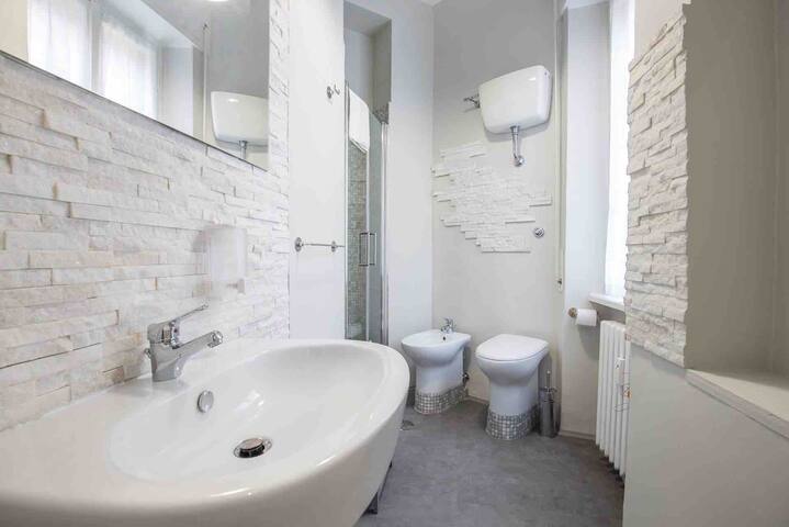 Appartamento -Spa vicino metro e Vaticano gallery image 4