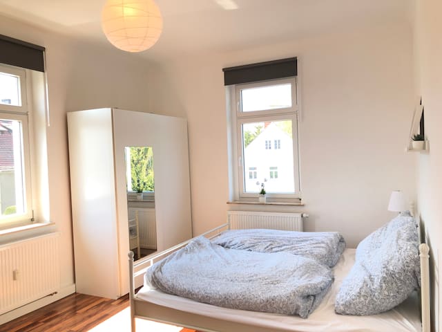 Bright room with a large garden
