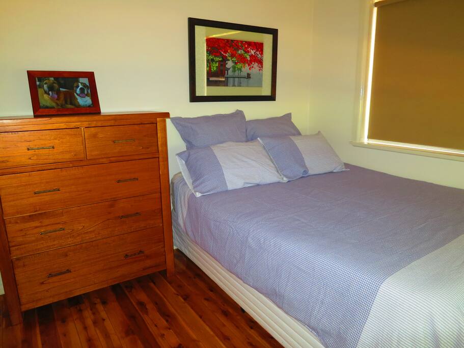 Second bedroom