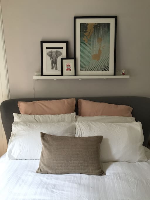 King size bed