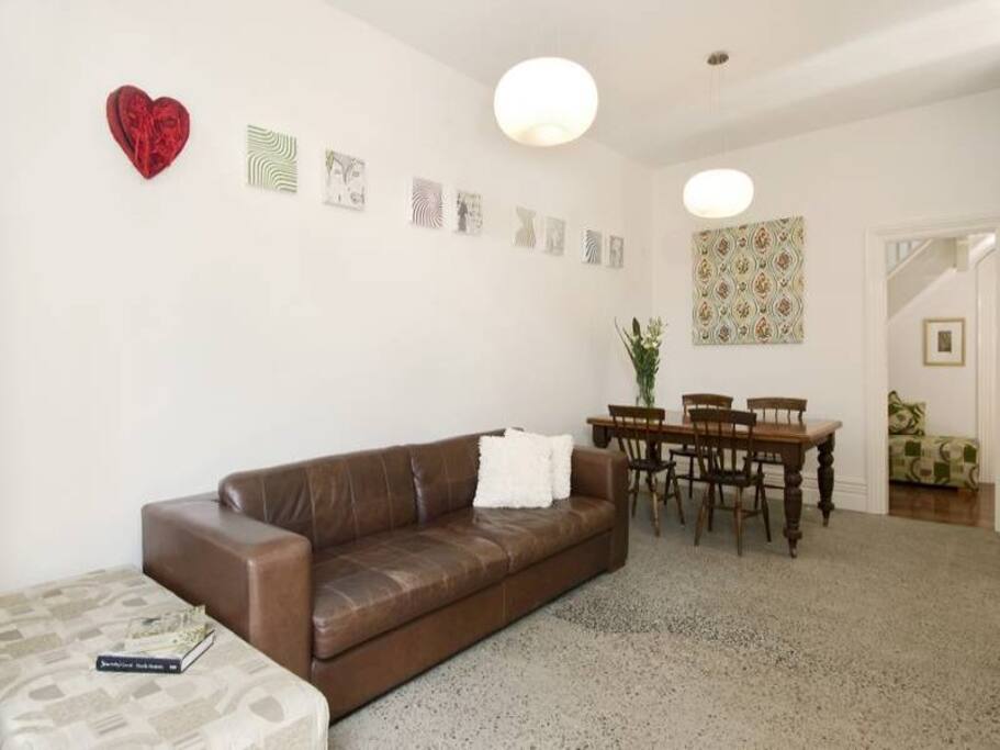 Kitchen seating area (sofa and table have changed)