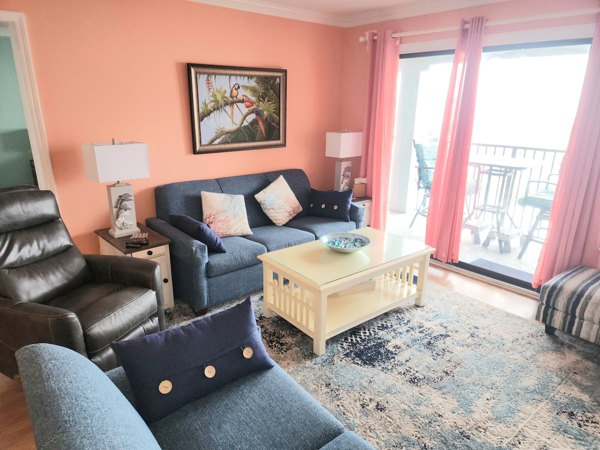 Top performing Airbnb: Palmetto's Finest in Surfside Beach