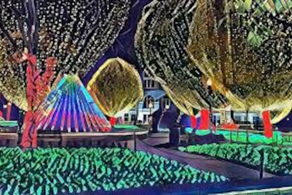 Bentonville Square during Holidays