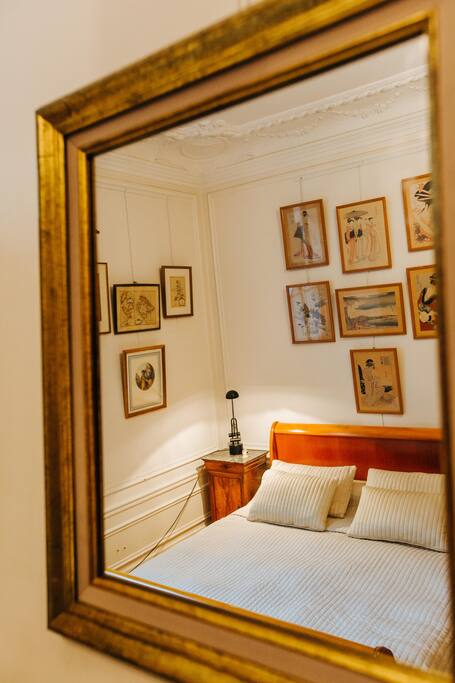 The room with its king size bed