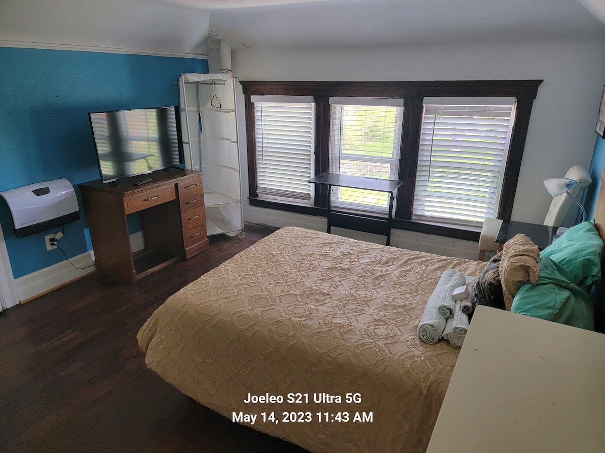 საძინებელი 1