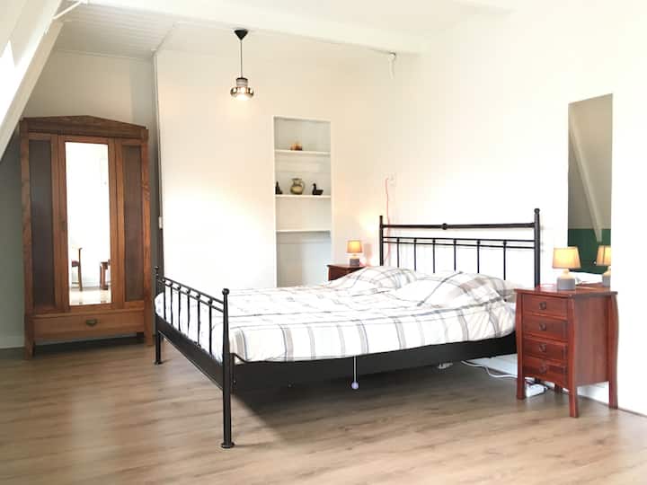 Spacious, light bedroom at the front with closet