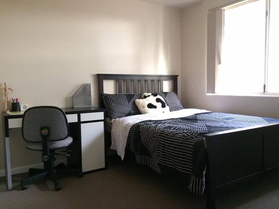 Guest Bedroom 1