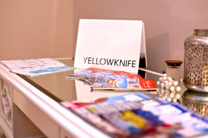 Greenhaven Guesthouse Downtown! Sleeps Up To 6! - Yellowknife
