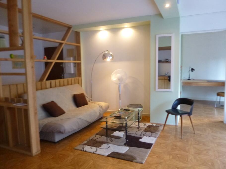 Le Séjour et le Coin Bureau