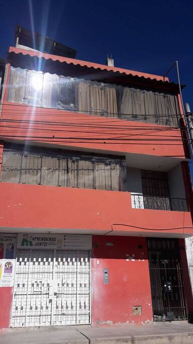 fachada de la casa