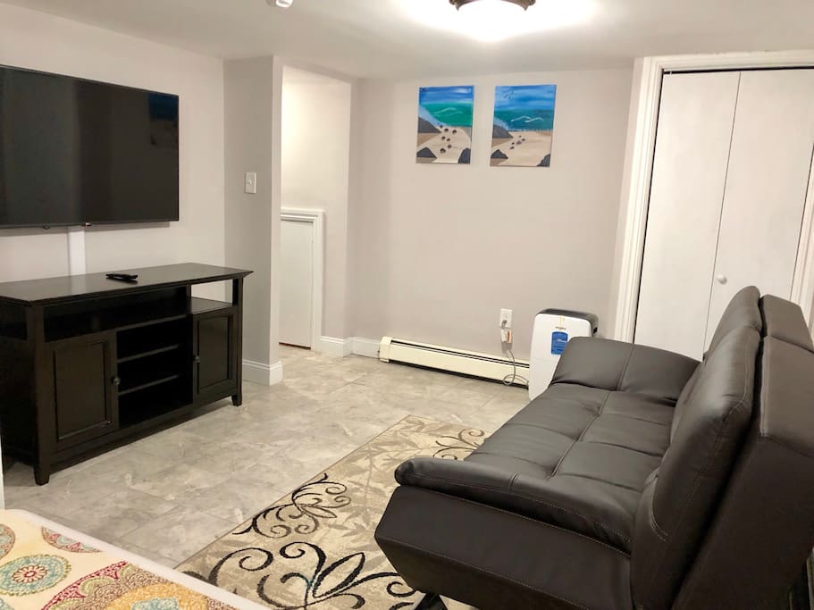Enjoy quite and relax environment in living area