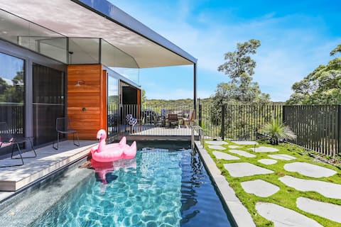 Popular Airbnb listing: Leaf House - Heated Pool, National Park Views in Sunshine Beach