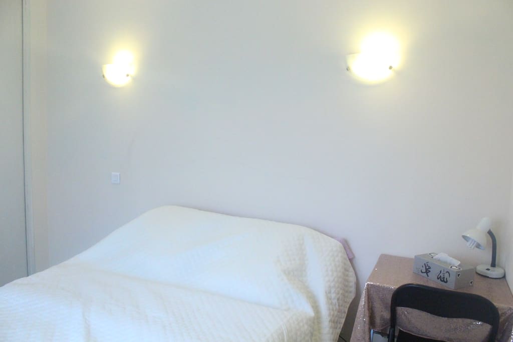 Chambre lit double / Room double bed
